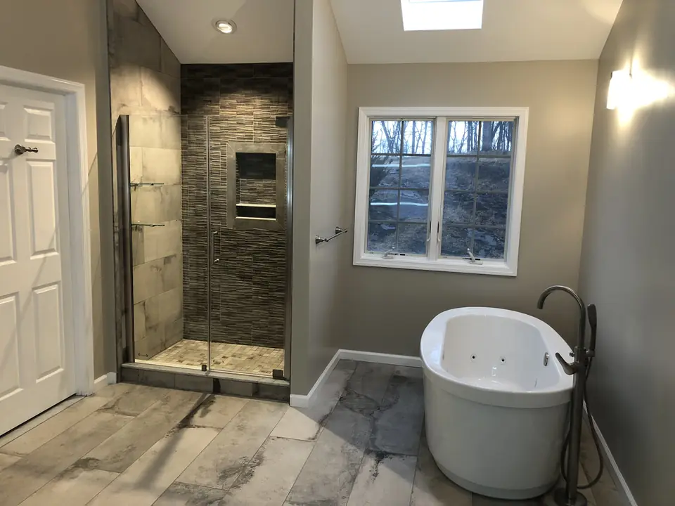 Freestanding tub & walk-in shower