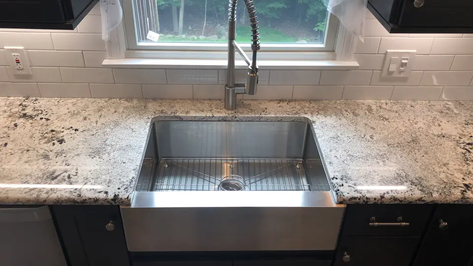Farmhouse stainless steel sink
