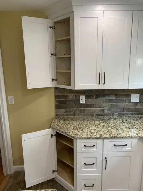 Photo 18 of 21