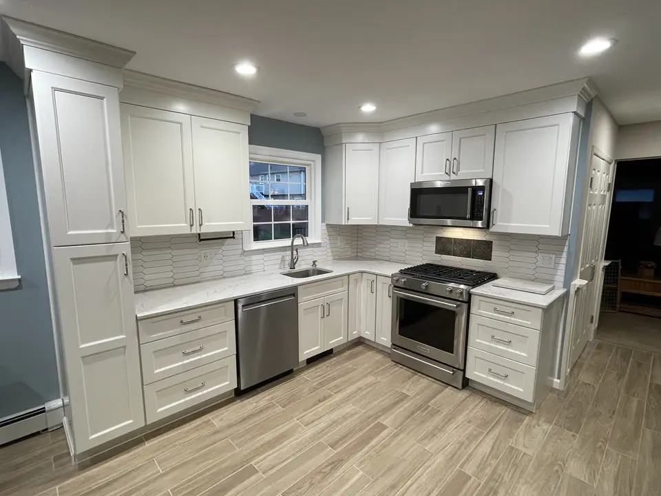 Kitchen in Wayne — 